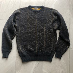 Unisex Cozy Sweater